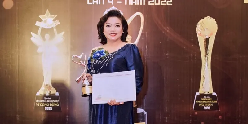 Triết Lý Kinh Doanh Và Quản Trị Doanh Nghiệp Của Lê Thị Mộng Trinh