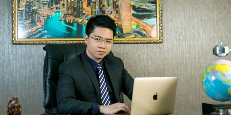 ý kiến tiêu cực về anh cũng như công việc kinh doanh của anh